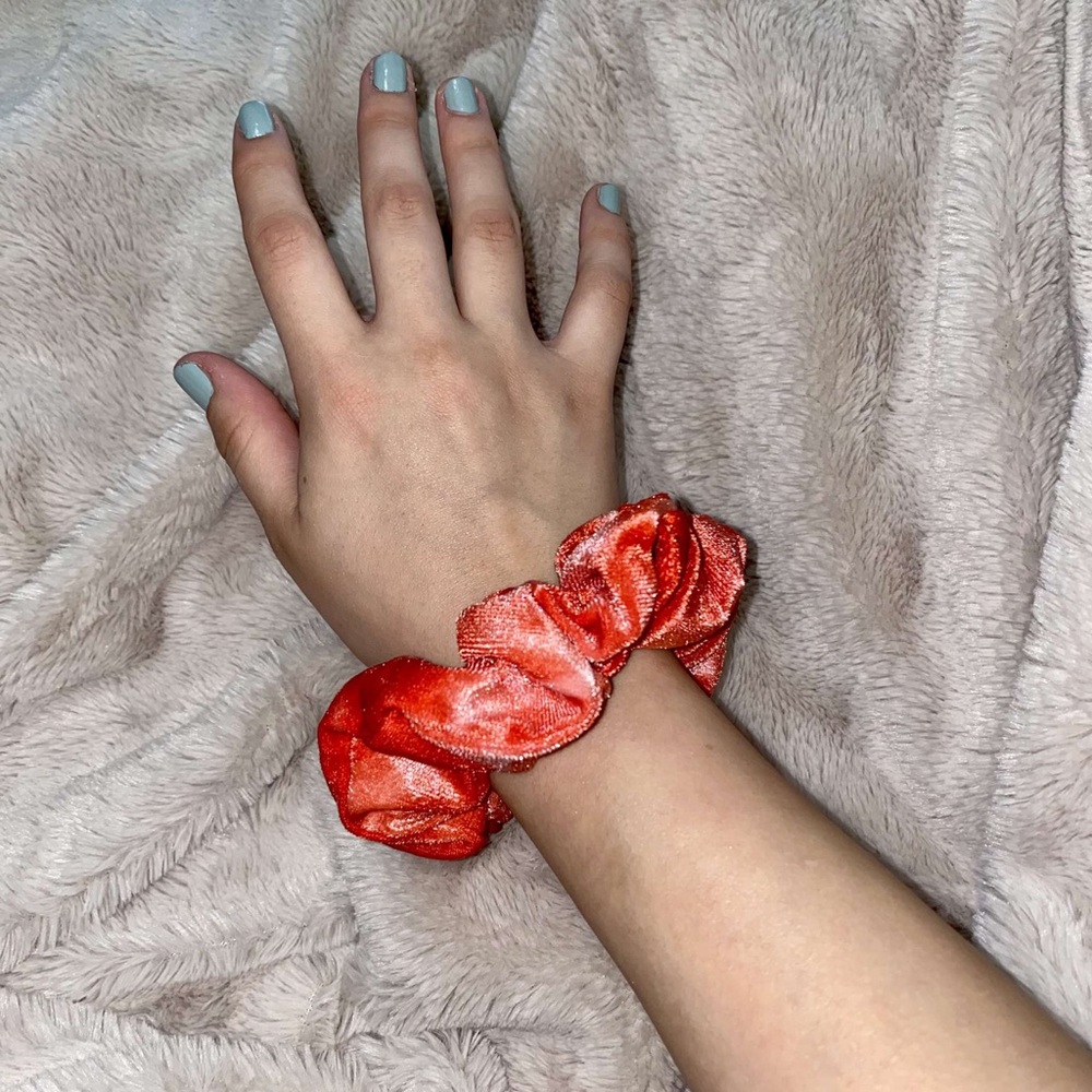 Zipper scrunchie - Picture 3 of 3